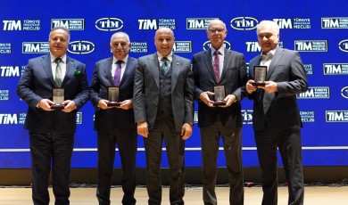 TİM, ihracatta iz bırakanları unutmadı